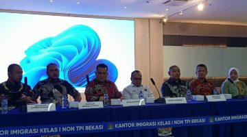 Kepala Kantor Imigrasi Kelas I Non TPI Bekasi, UKI Aditya, dalam gelaran Laporan Refleksi Akhir Tahun 2024, di aula Kantor Imigrasi