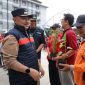 Wakil Wali kota Bobihoe mendampingi Wali Kota Tri Adhianto melakukan upaya untuk memulihkan kondisi pasca banjir
