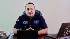Ketua PWI Bekasi Raya, Ade Muksin, S.H.