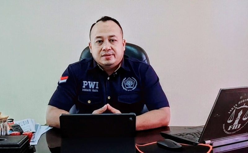 Ketua PWI Bekasi Raya, Ade Muksin, S.H.