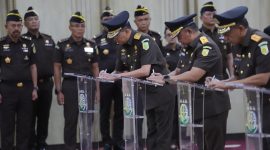 Jaksa Agung Republik Indonesia, ST Burhanuddin, memimpin upacara Pelantikan dan Pengambilan Sumpah Jabatan sejumlah pejabat tinggi Kejaksaan 