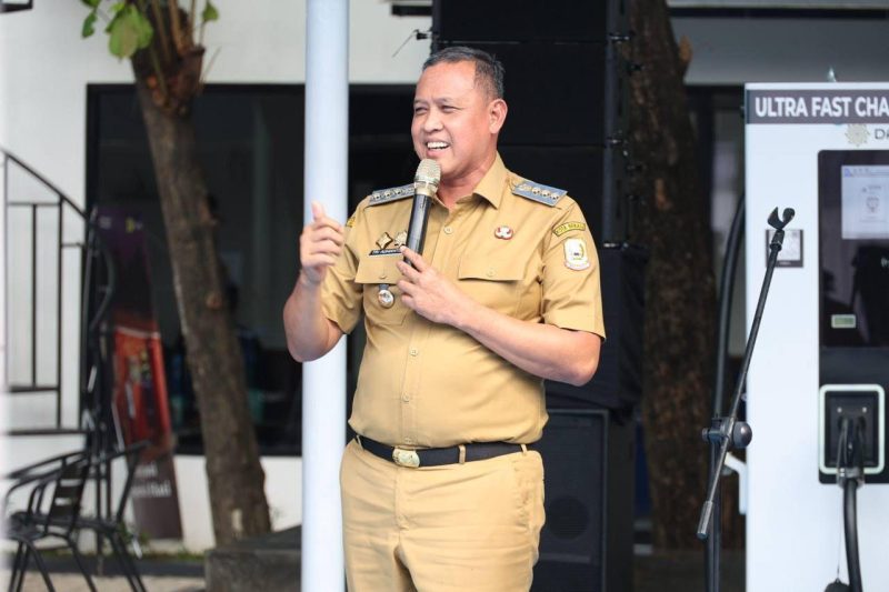 Wali Kota Bekasi Tri Adhianto