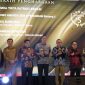 Tri Adhianto, bersama jajaran Badan Usaha Milik Daerah (BUMD) {foto bersama)