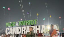 Ratusan warga memadati area ruang terbuka tersebut untuk menyaksikan dan meramaikan gelaran Festival Balon