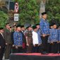 Upacara dipimpin langsung oleh Pelaksana Harian (Plh) Wali Kota Bekasi, Abdul Harris Bobihoe, dan dihadiri unsur Forum Koordinasi Pimpinan Daerah (Forkopimda), aparatur sipil negara, serta jajaran Pemerintah Kota Bekasi.